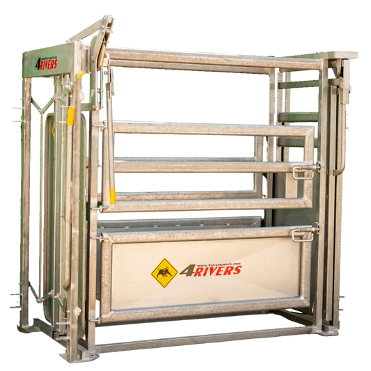 livestock handling equipment 4Rivers Ranch squeeze chute