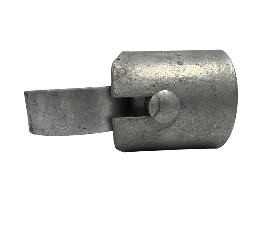 metallic pipe clamp attachment tool